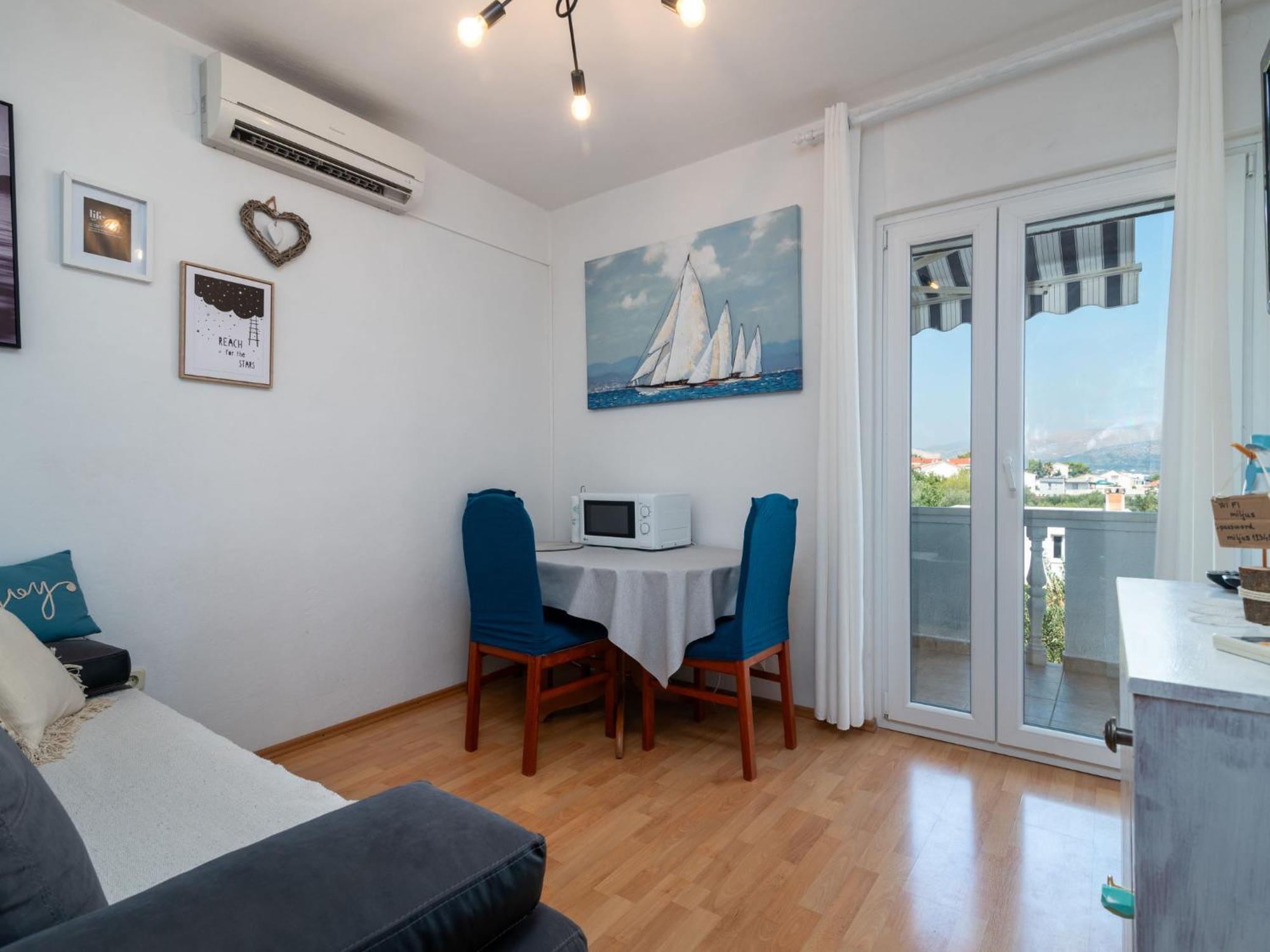 Apartment Miljus By Interhome Trogir Exteriör bild